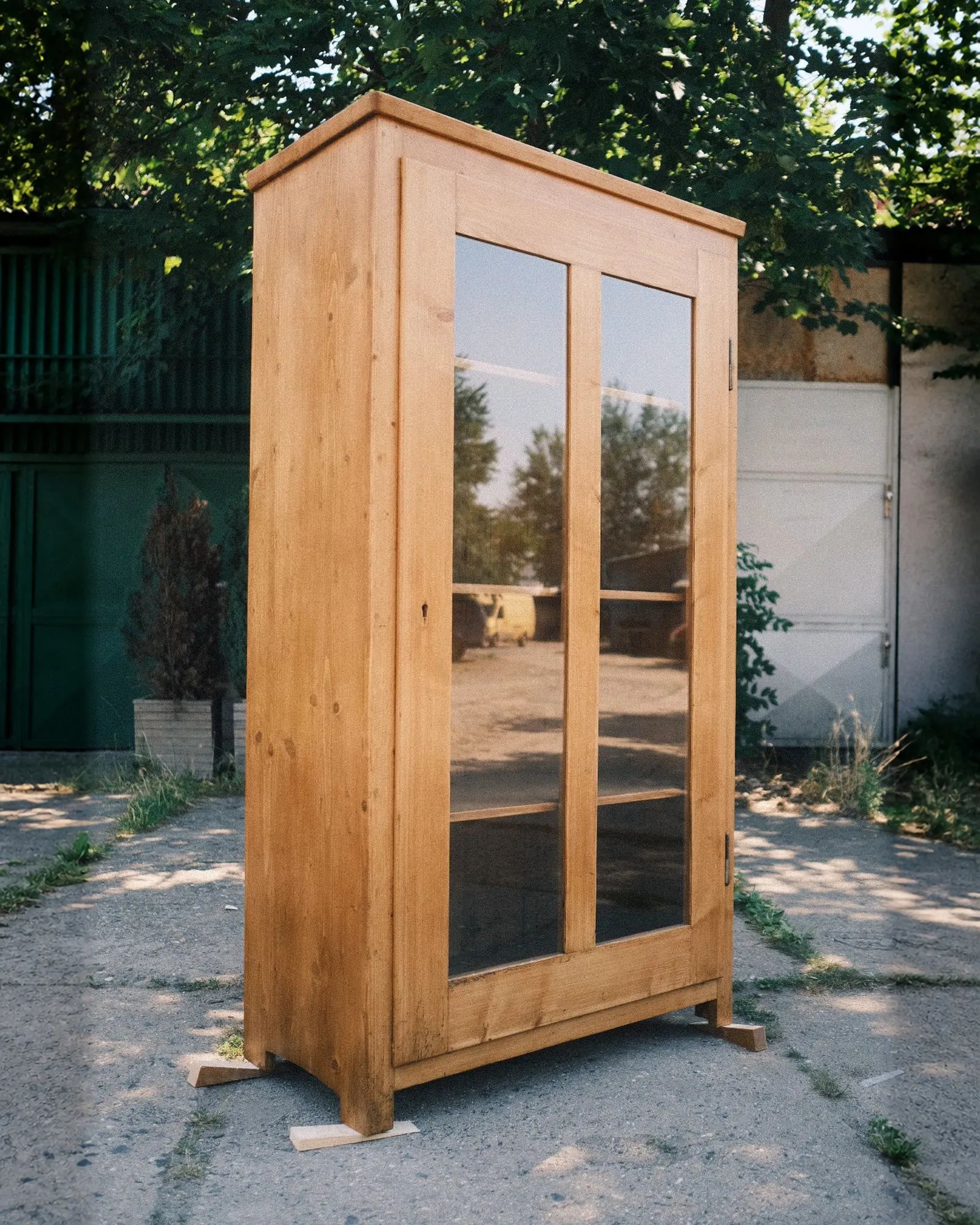 Knihovna prosklená · fotka 8 z 10